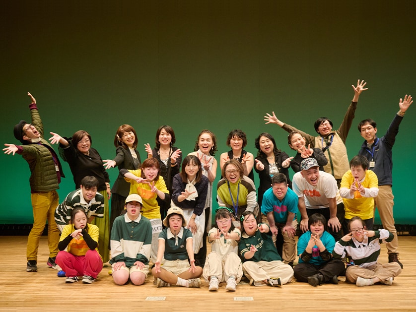 2022年にスタートしたダブルケアフェスティバル。「ダブルケア」の社会的周知および地域共生社会の実現を目的としています。講演や音楽ステージなどのプログラムを通じ、参加者が楽しみながらダブルケアへの理解を深められる啓発イベントとして実施しています。