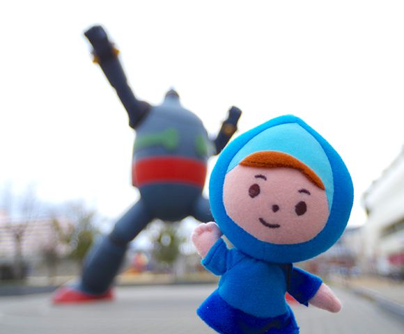 鉄人ポーズで調査完了!