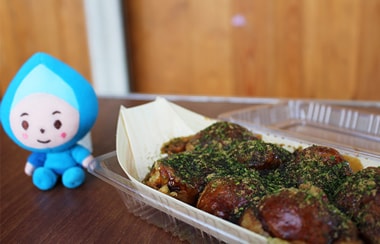 大阪にはすべての駅にたこ焼き屋がある？