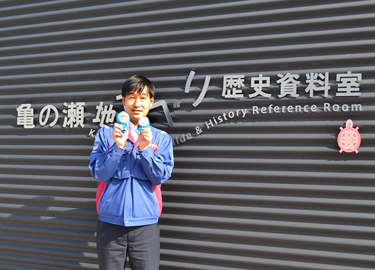 旧大阪鉄道亀瀬隧道について教えてくれた大和川河川事務所の堀川さん